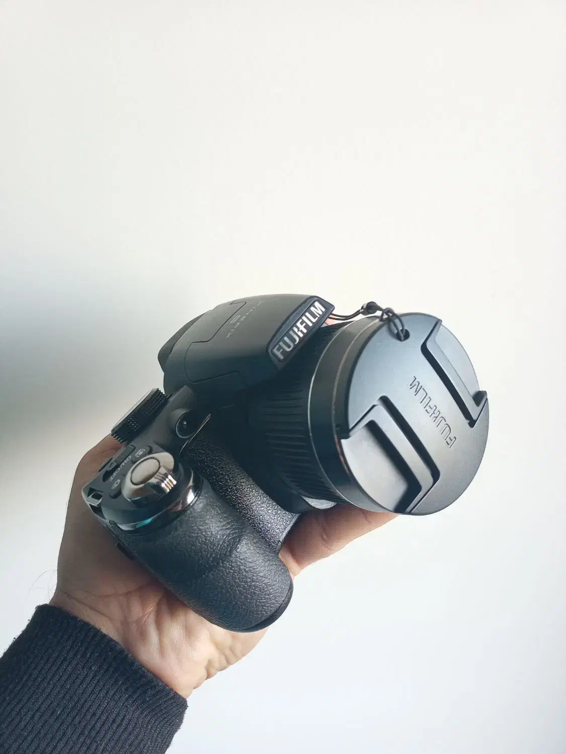 دوربین عکاسی و فیلمبرداری Fuji Finepix s 4000|دوربین عکاسی و فیلم‌برداری|مشکین‌دشت, |دیوار