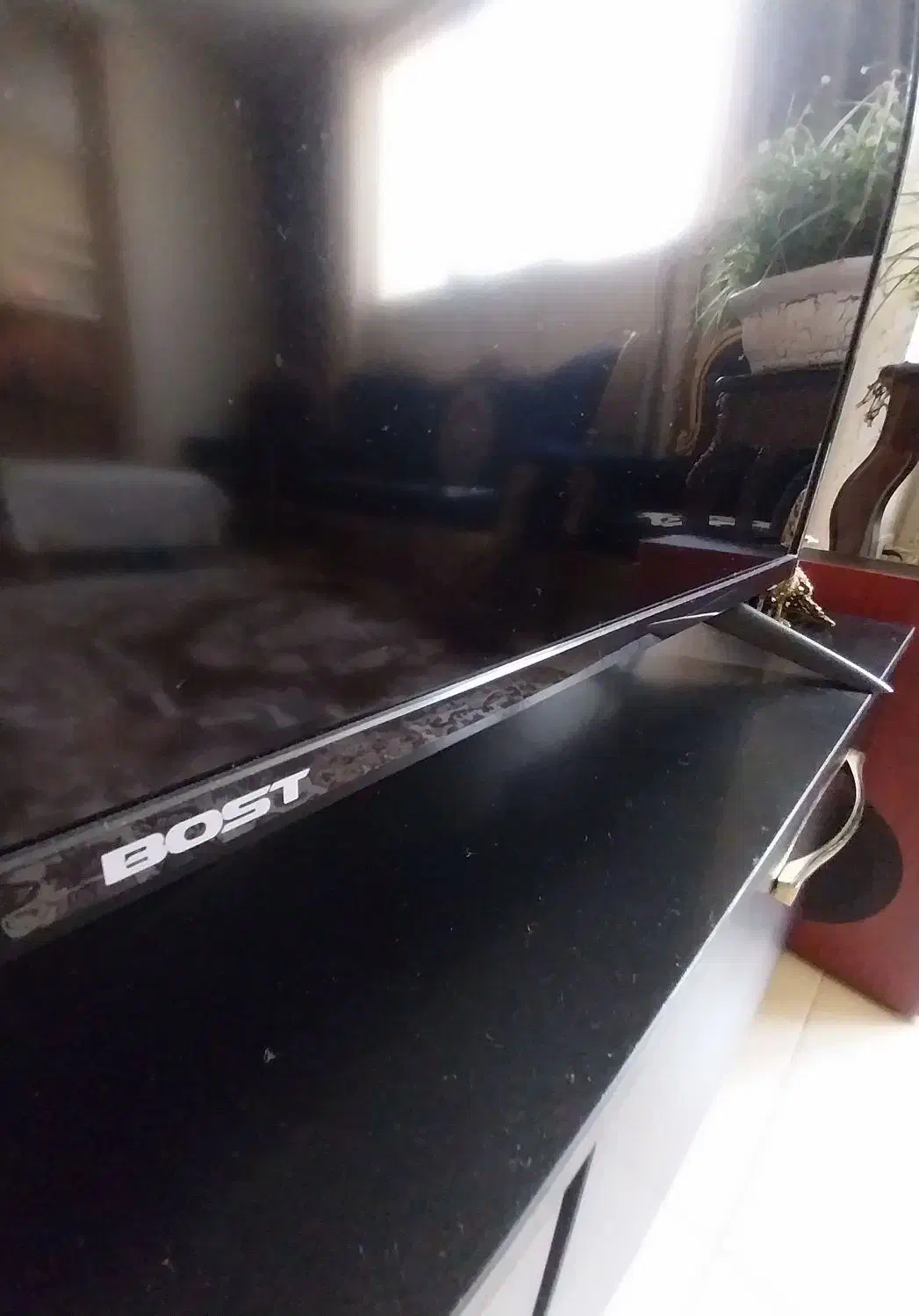 تلوزیون ۴۳ اینچ|تلویزیون و پروژکتور|گلبهار, شهر جدید گلبهار|دیوار