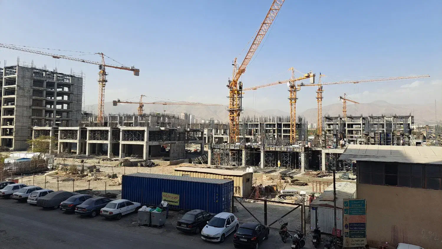 آرمان تندگویان سپاه شهرداری انصار تحویل|پیش‌فروش املاک|تهران, شهرک انصار|دیوار