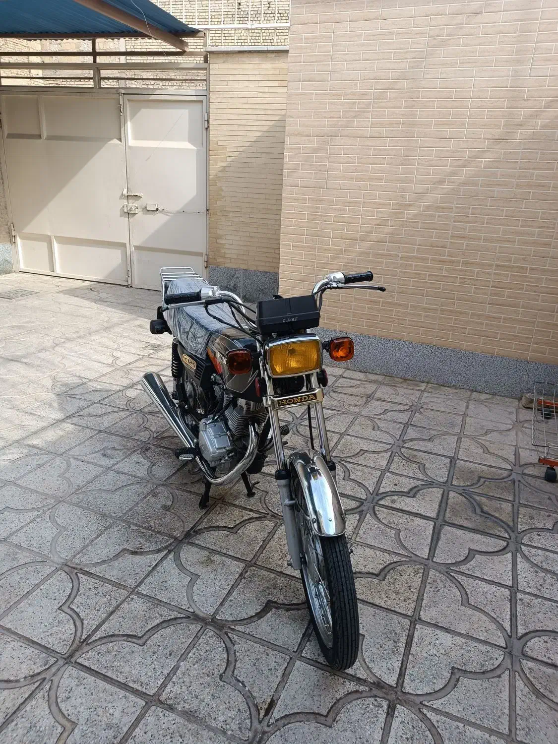 موتور هوندا تمیز 95 کاربرات|موتورسیکلت|اصفهان, جویباره|دیوار