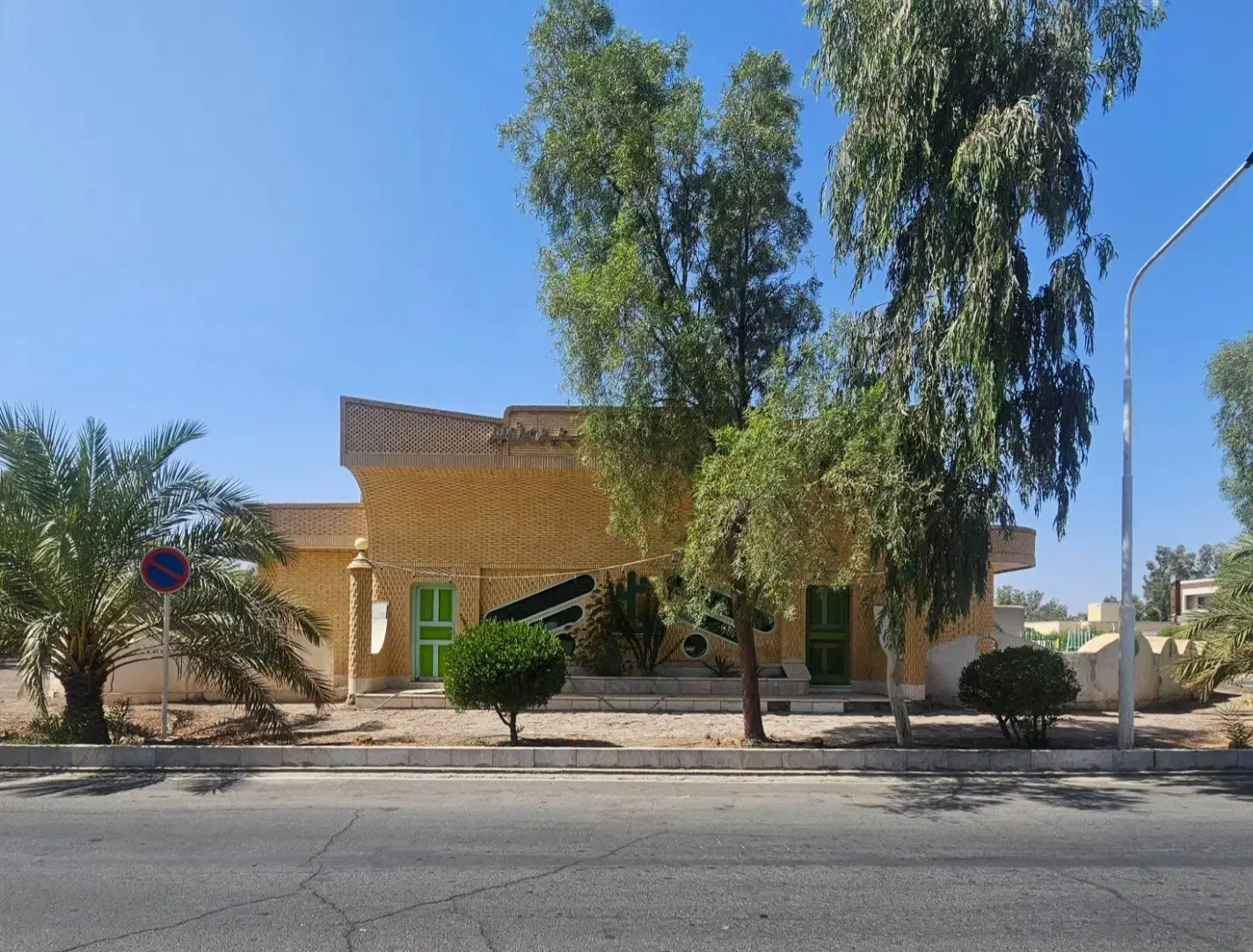 اجاره نانوایی و کترینگ ارگ جدید|اجارهٔ مغازه و غرفه|بم, |دیوار