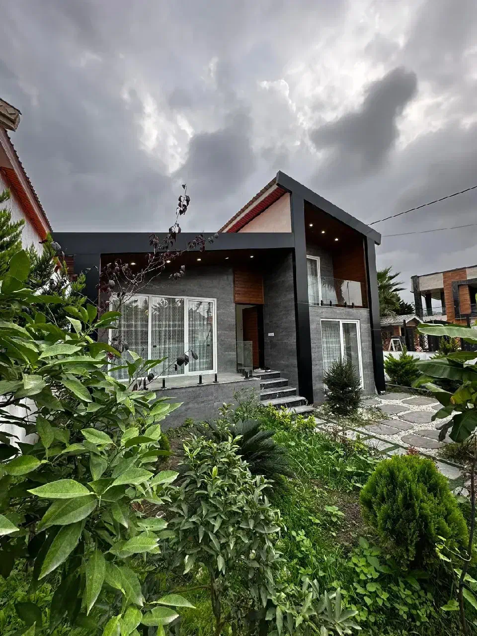 ویلا مبله با لوکیشن عالی فقط ۱۴۰۰|فروش خانه و ویلا|امامزاده عبدالله, |دیوار