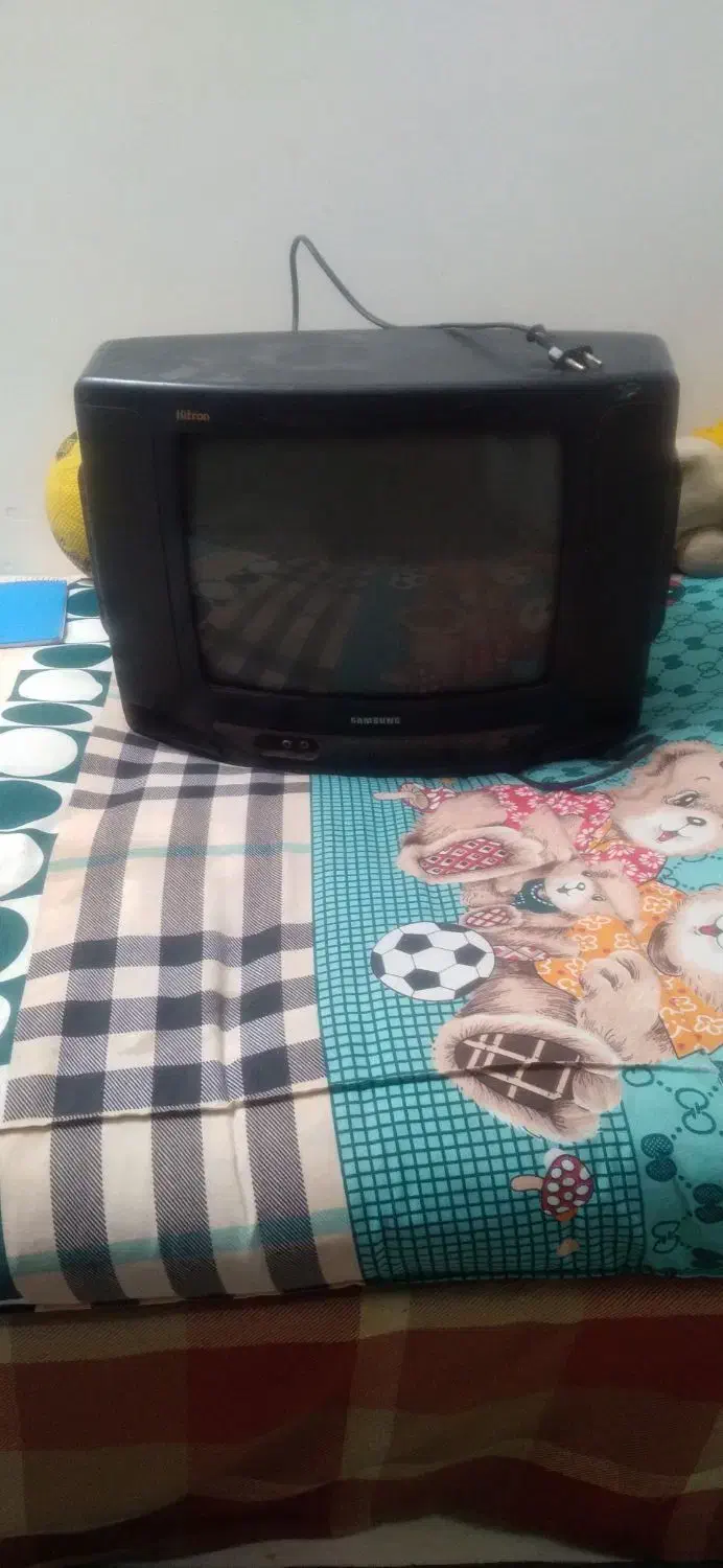 تلویزیون|تلویزیون و پروژکتور|نیشابور, ریوند|دیوار