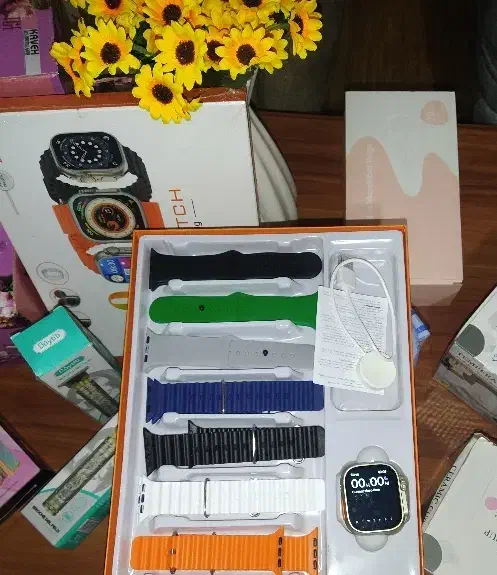 ساعت هوشمند با ۷عدد بند ساعت|ساعت|کرمانشاه, |دیوار