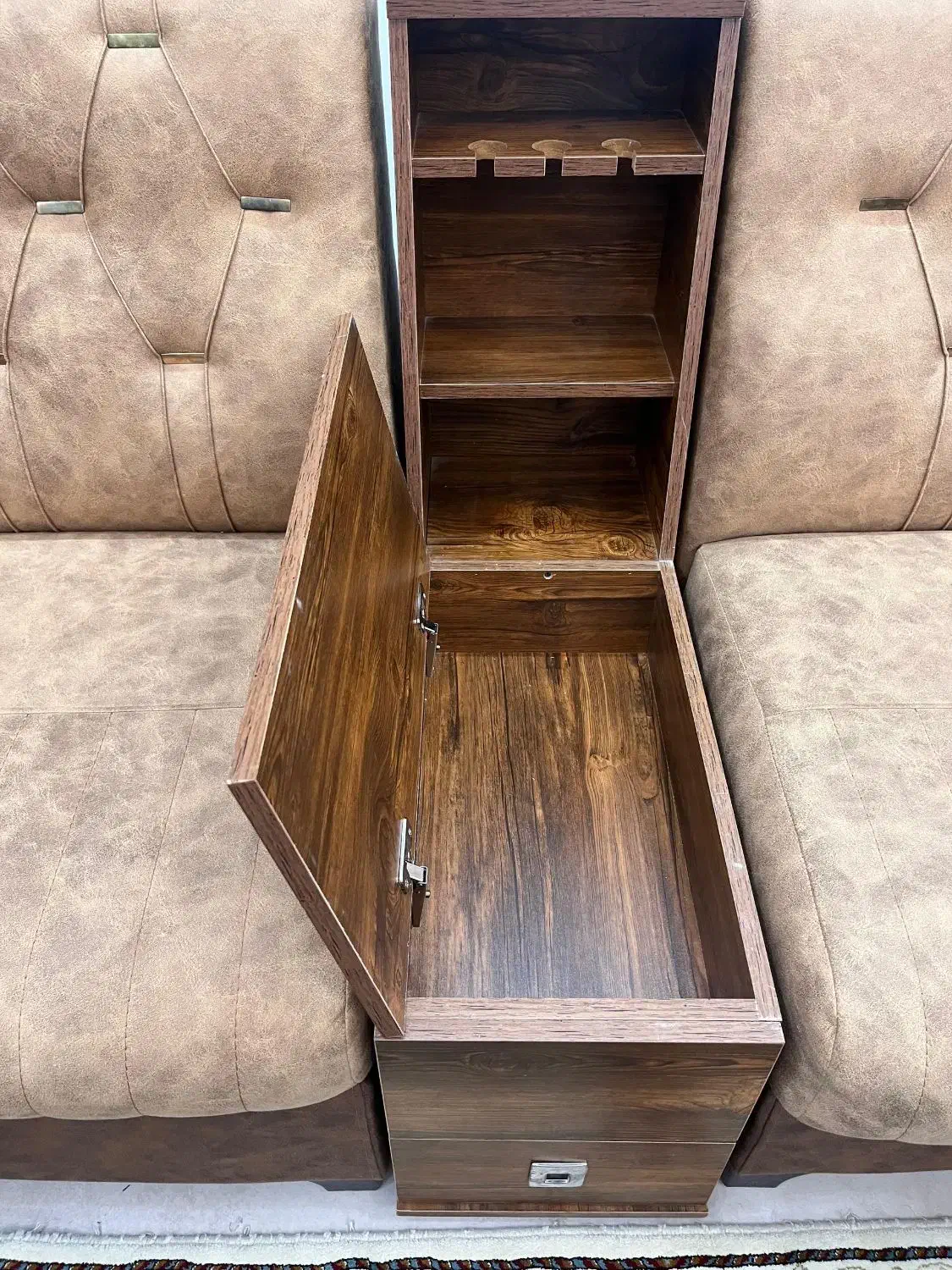 مبل ال ۹ نفره در حد نو|مبلمان خانگی و میز عسلی|رفسنجان, |دیوار