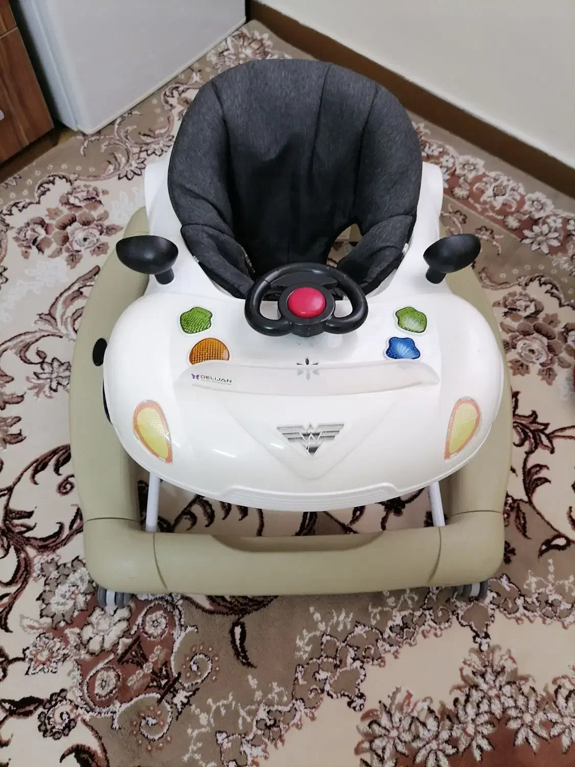 روروک مارک دلیجان صیح سالم|کالسکه و لوازم جانبی|گرگان, |دیوار