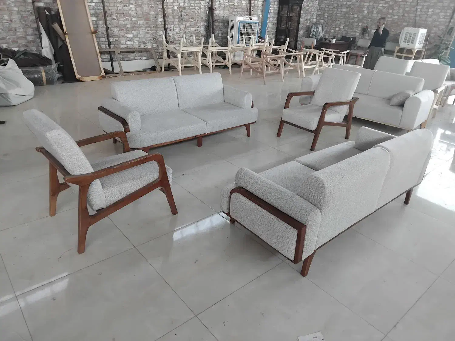 به یک رنگ کار جهت کار درتولیدی مبلمان نیازمندیم|استخدام صنعتی، فنی، مهندسی|بوکان, |دیوار