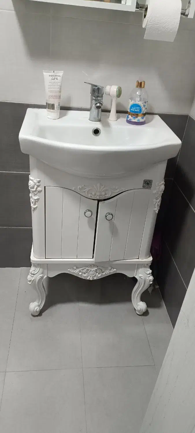 روشویی کابینت دار|لوازم سرویس بهداشتی|رشت, دباغیان|دیوار