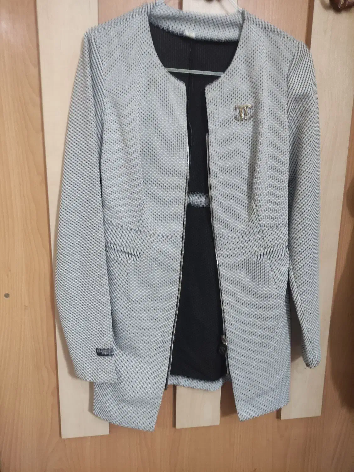 لباس مانتو و پالتو مناسب پاییز و زمستان|لباس|اصفهان, پوریای ولی|دیوار