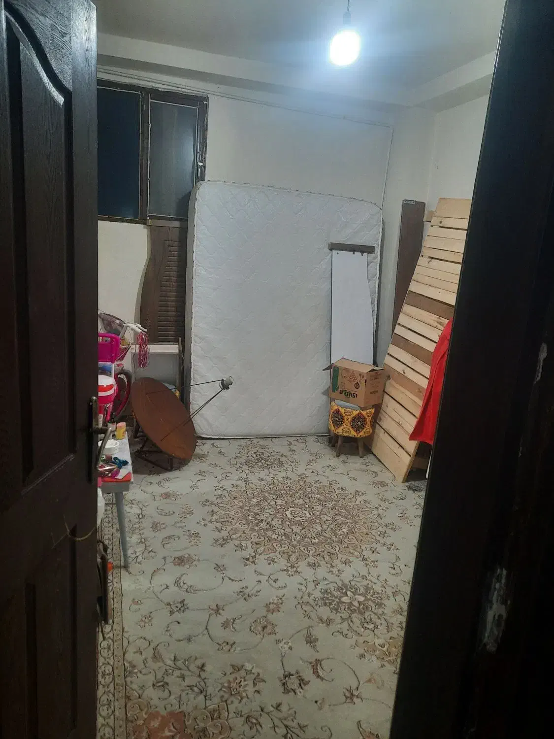 واحد فروشی۰۰۰|فروش آپارتمان|آشخانه, |دیوار