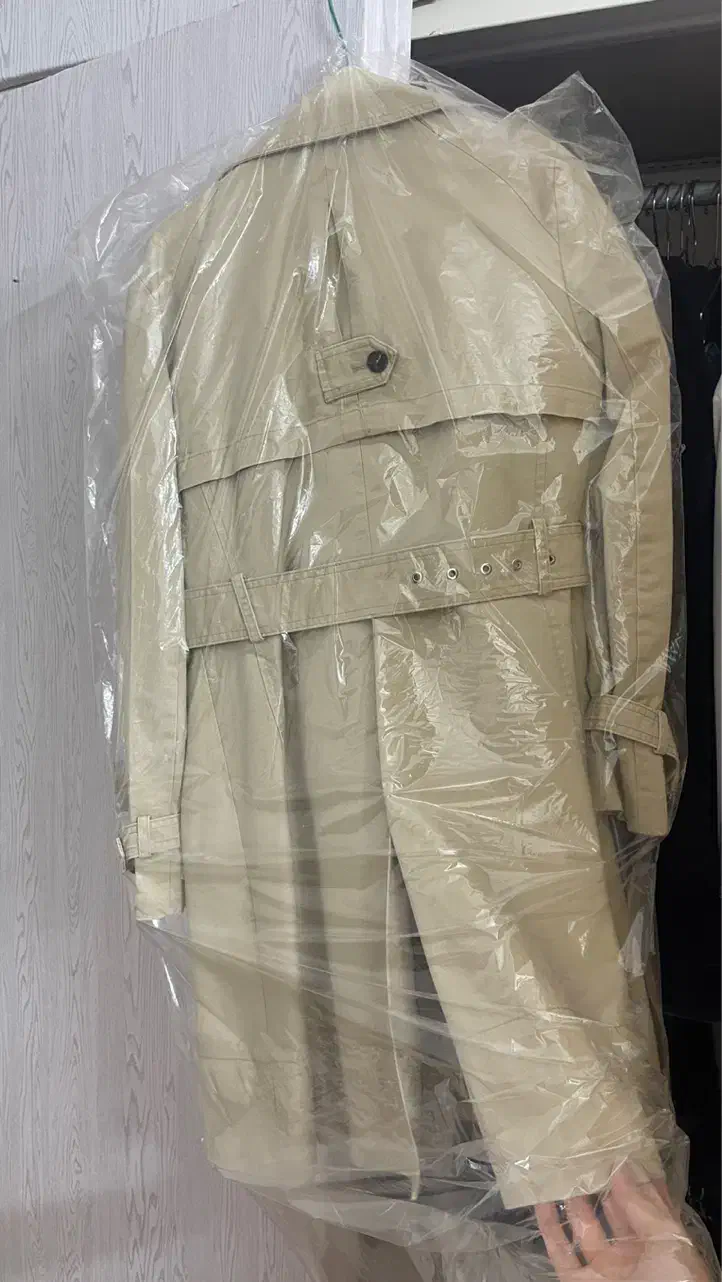 ترنچ کت منگو خارجی|لباس|یزد, |دیوار