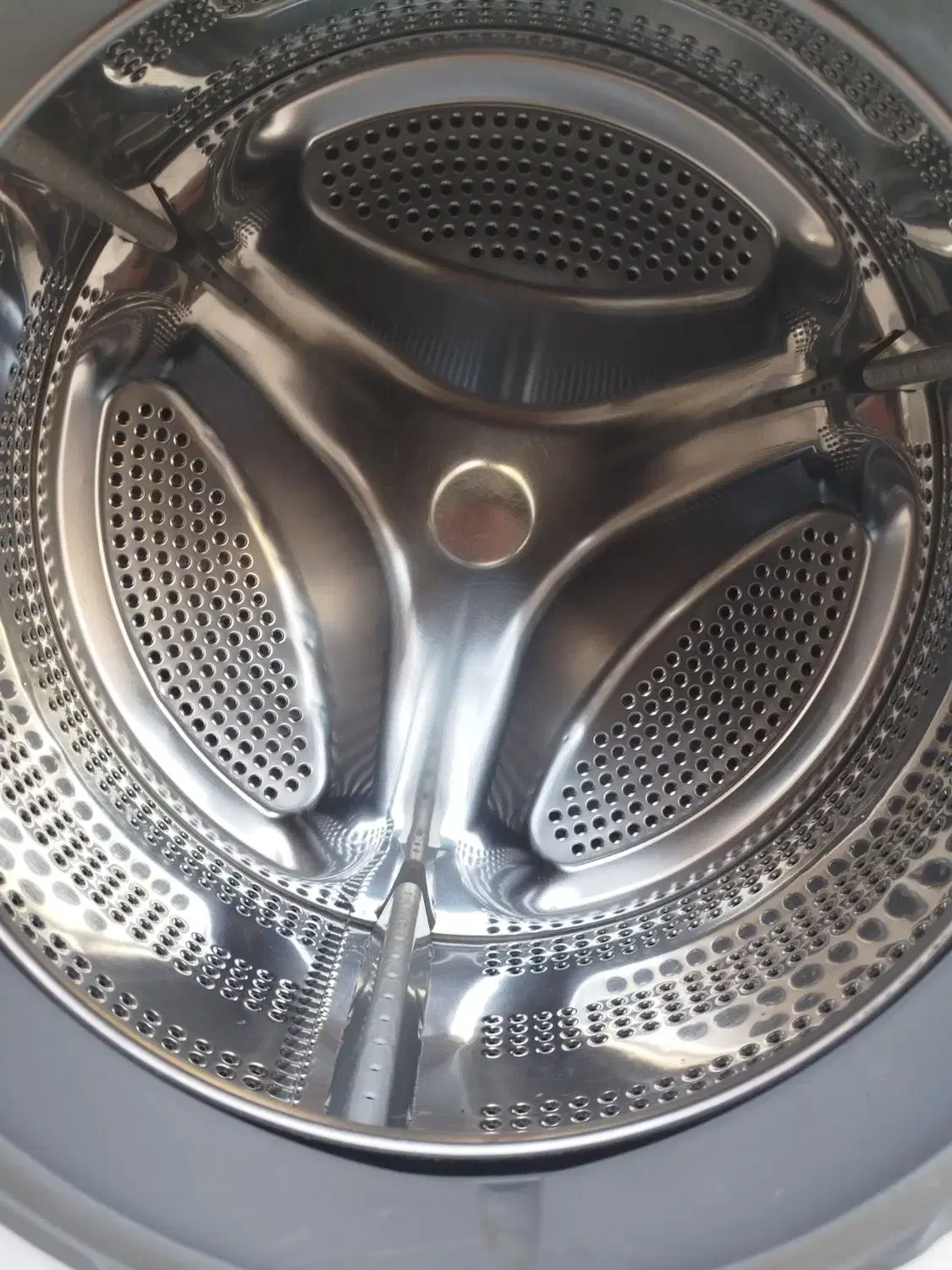 ماشین لباس شویی|ماشین لباسشویی و خشک‌کن لباس|دهلران, |دیوار