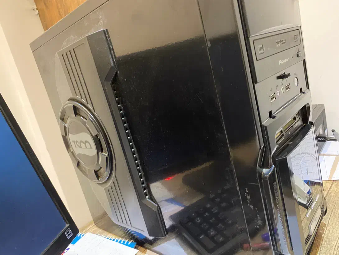 کامپیوتر همراه با مانیتور|رایانه رومیزی|ارومیه, |دیوار