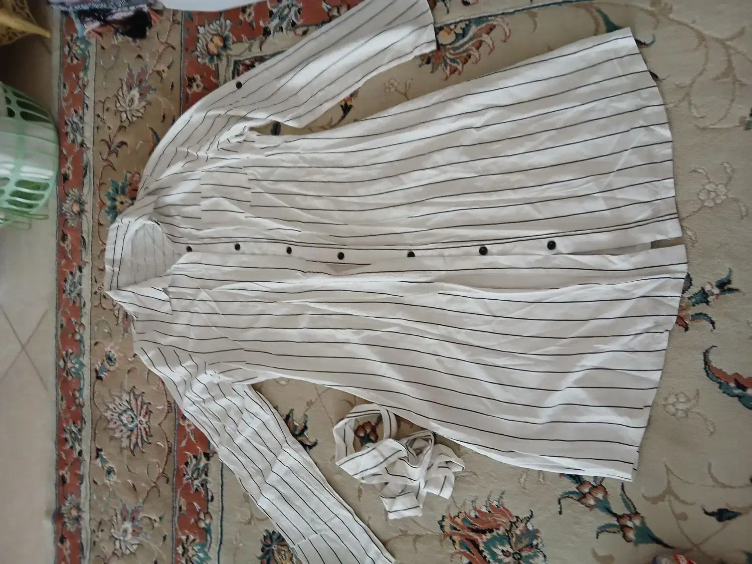 مانتو نوی نو|لباس|مشهد, تربیت (صدف)|دیوار