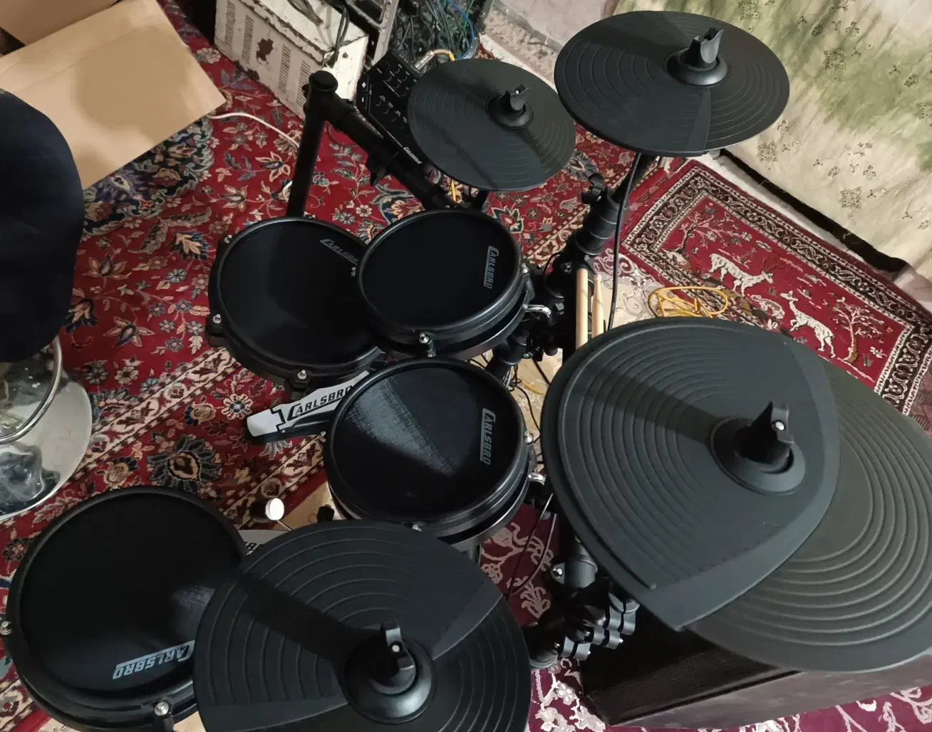 معاوضه با ویدرام ترجیحا پد گوشتی|درام و پرکاشن|شیراز, باغ تخت|دیوار