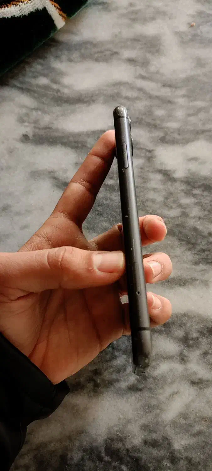 آیفون۱۱نرمال|موبایل|پیرانشهر, |دیوار