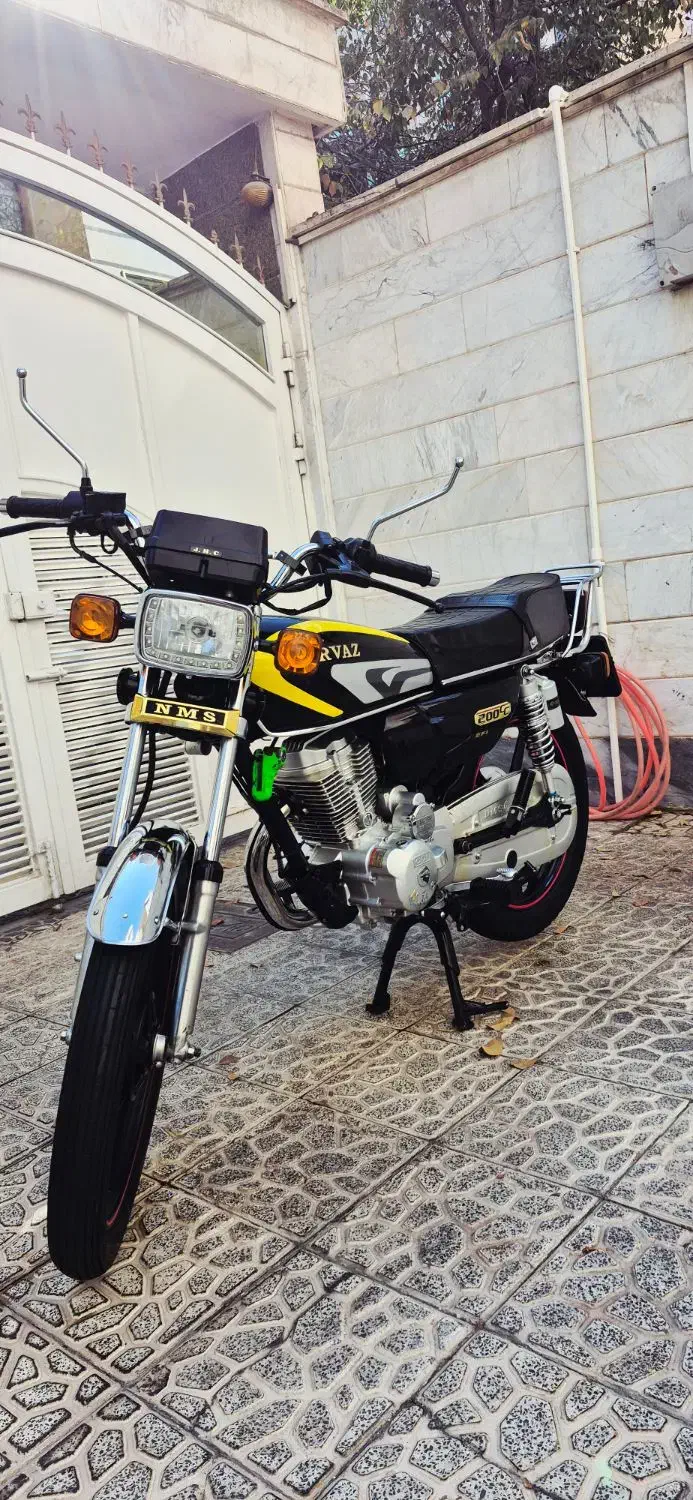 پرواز ۲۰۰ ۱۴۰۲|موتورسیکلت|تهران, پرستار|دیوار