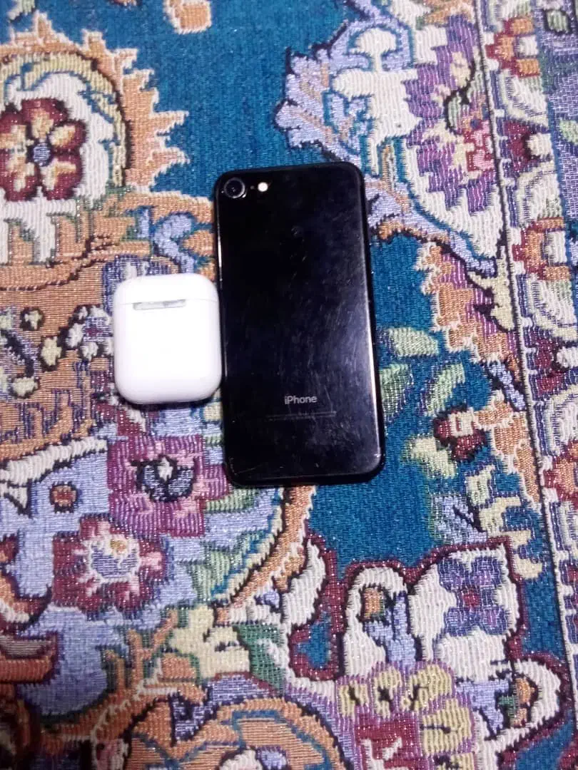 ایفون ۷با ساعت اناتوم|موبایل|خاش, |دیوار