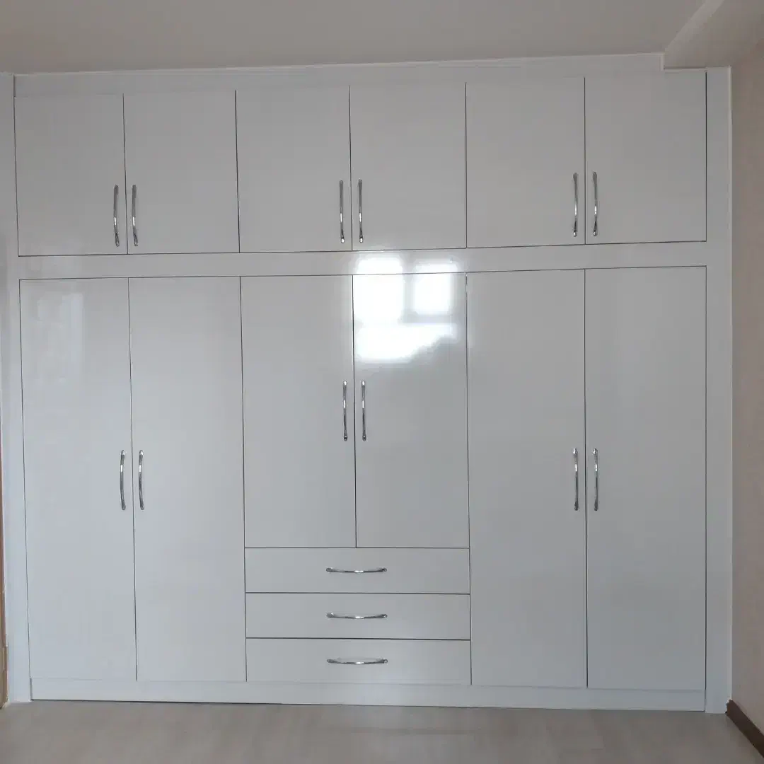 ساخت، تعمیر و جابجایی کمدوکابینت (نو و کارکرده)|خدمات پیشه و مهارت|اردبیل, |دیوار