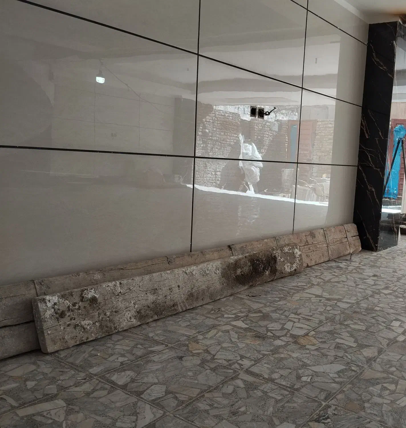 نصب کاشی و سرامیک|خدمات پیشه و مهارت|اقبالیه, |دیوار