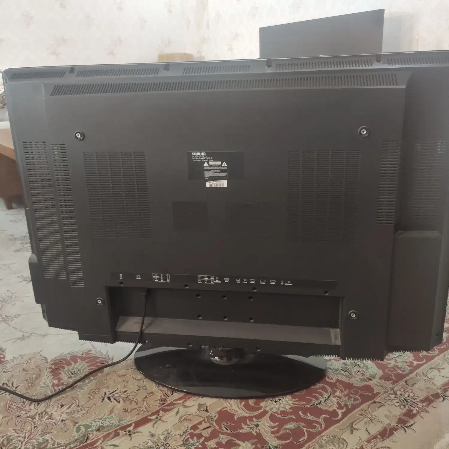 ال سی دی اسنوا ۴۲ اینچ|تلویزیون و پروژکتور|تهران, سازمان برنامه جنوبی|دیوار