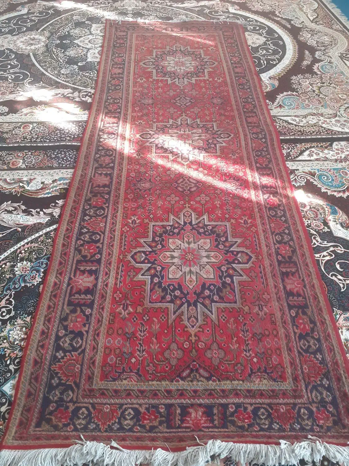 فرش دستباف قدیمی|فرش|خرمآباد, |دیوار