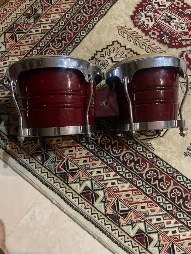 بانگو  بینگو|درام و پرکاشن|چاف و چمخاله, |دیوار