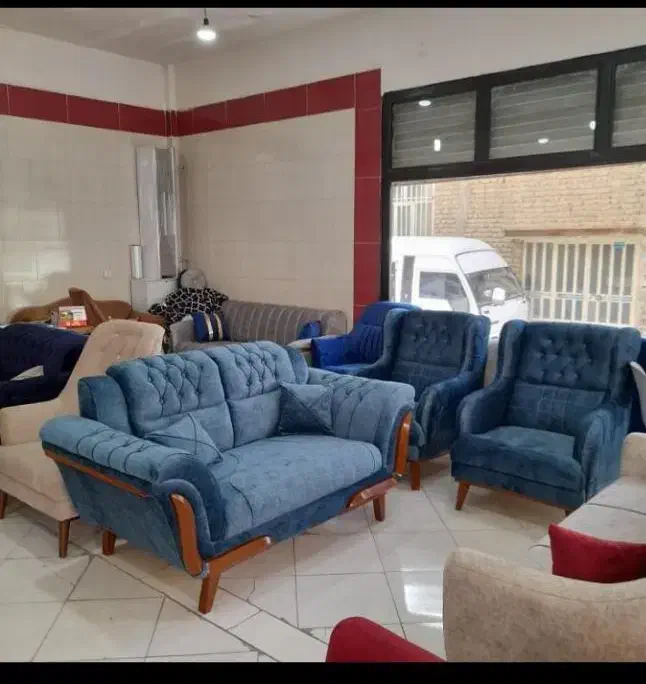 ۲۰منچستر ۲۰ مهرگان تولیدی منچستر یونایتد ۲۰|مبلمان خانگی و میز عسلی|صدرا-فارس, فاز ۱|دیوار