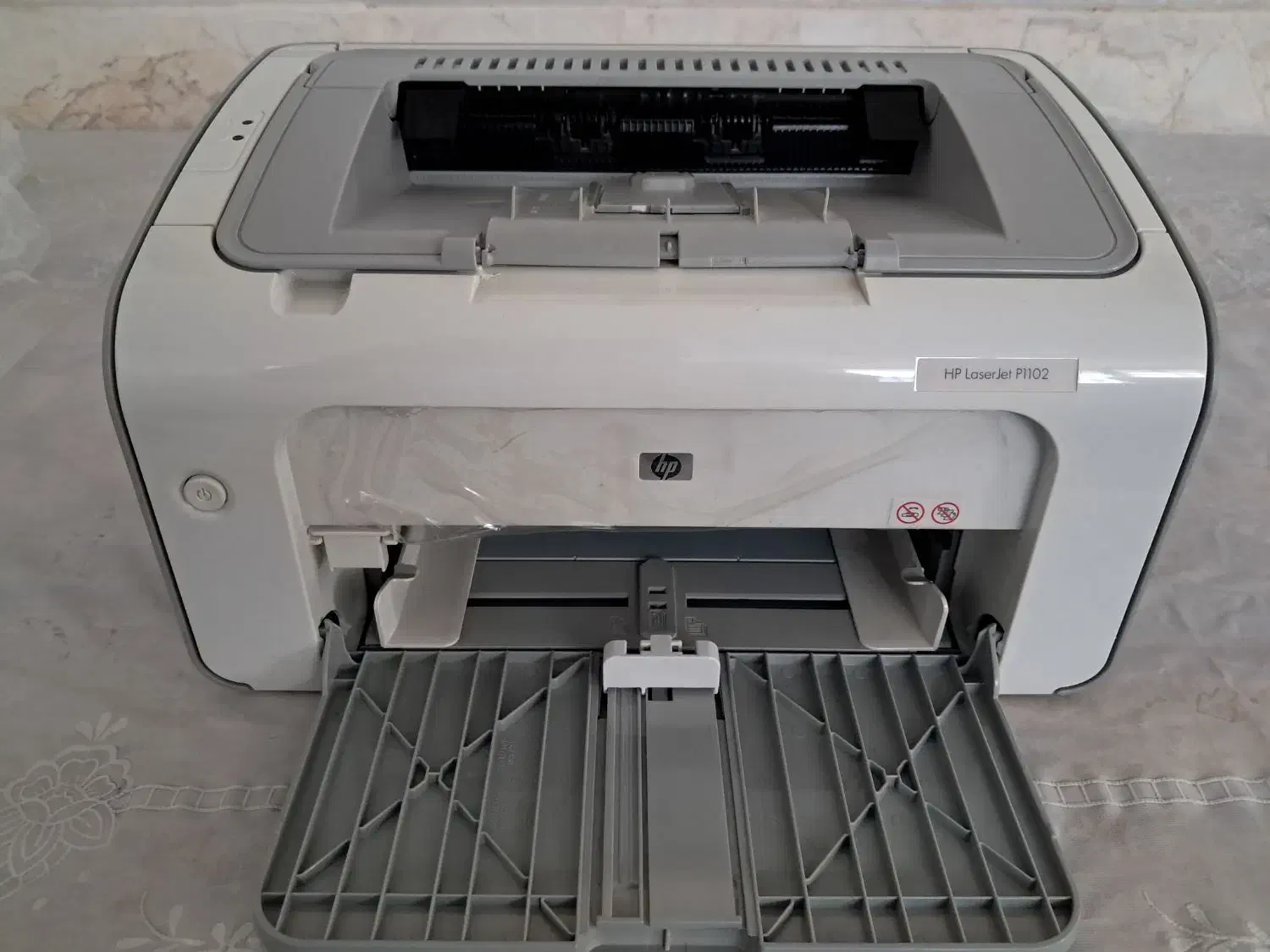 پرینتر اچپی ۱۱۰۲ بسیار تمیز و کم کار|پرینتر، اسکنر، کپی، فکس|قم, باجک دو|دیوار