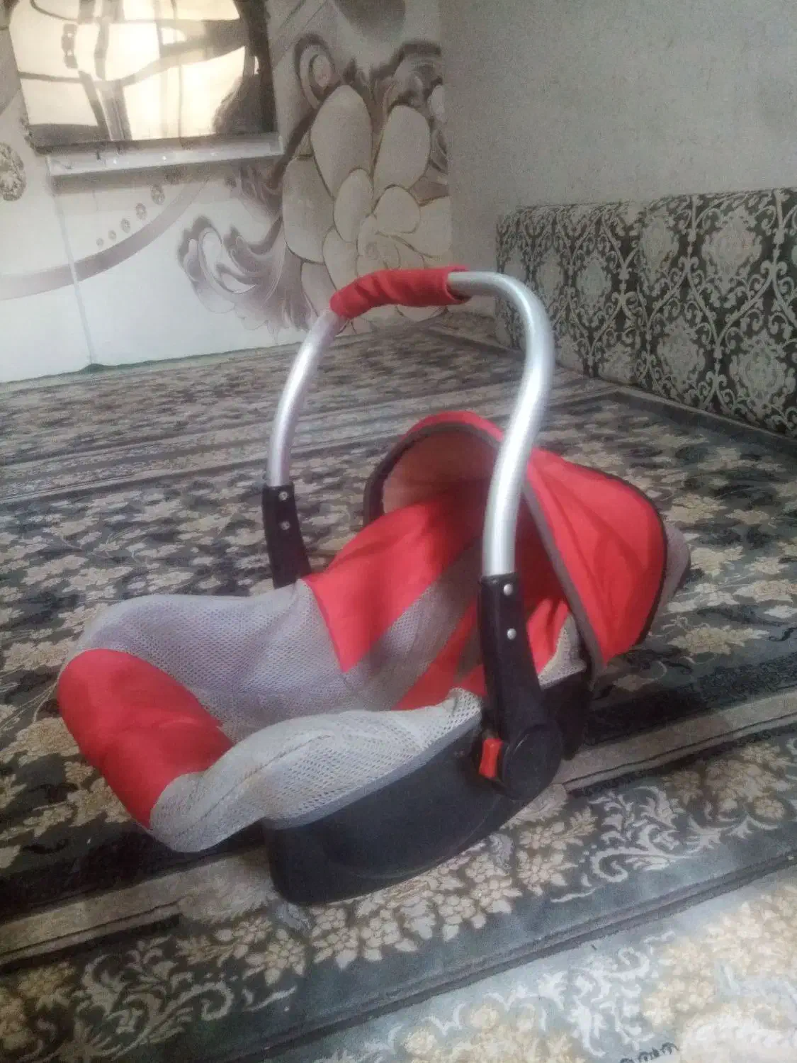 سبدقنداق بچە|اسباب و اثاث بچه|سنندج, |دیوار