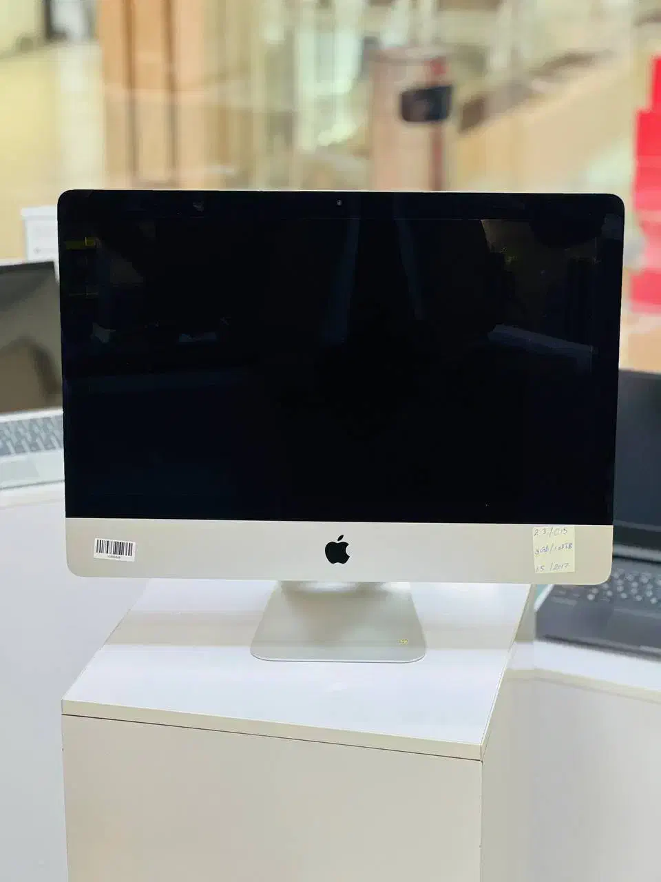 زیبایی،قدرت و وضوح بی نظیر iMac 27 اینچ|رایانه رومیزی|کرمان, |دیوار