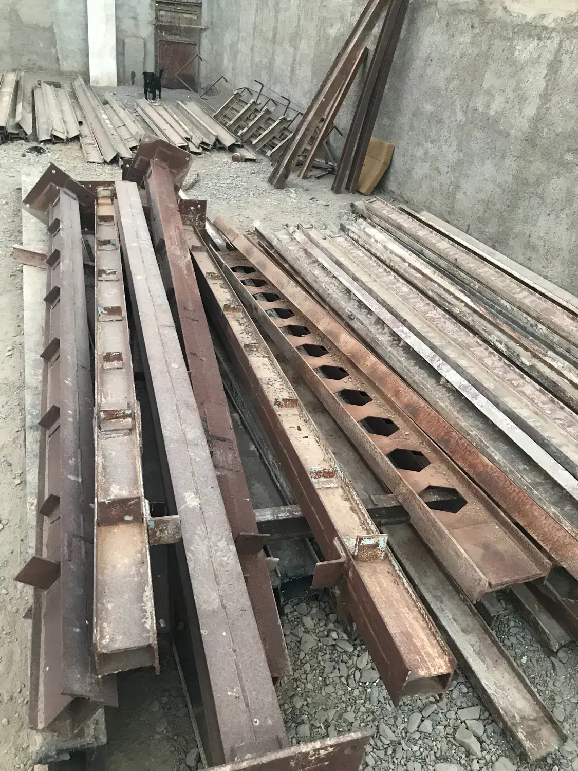 اهن جفت|عمده‌فروشی|نیشابور, مبارکه|دیوار