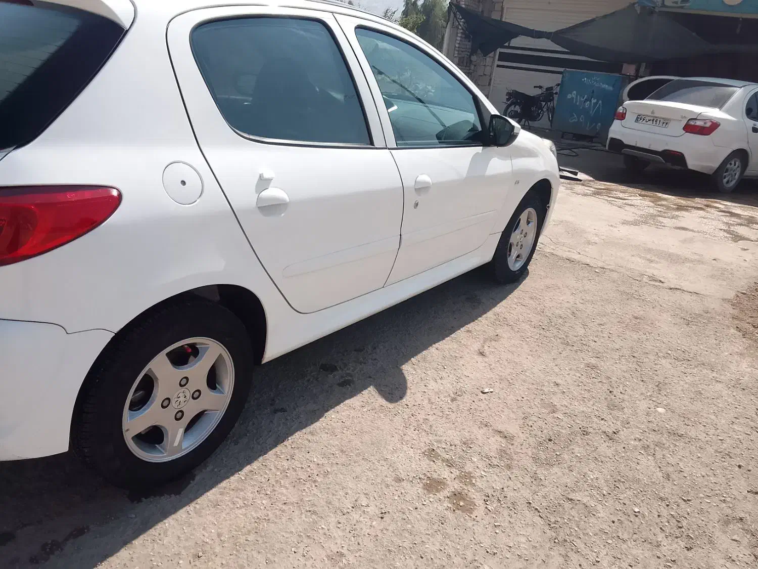 فروش فوری ۲۰۷ مدل ۱۴۰۰ سقف شیشه ای|خودرو سواری و وانت|مسجد سلیمان, |دیوار