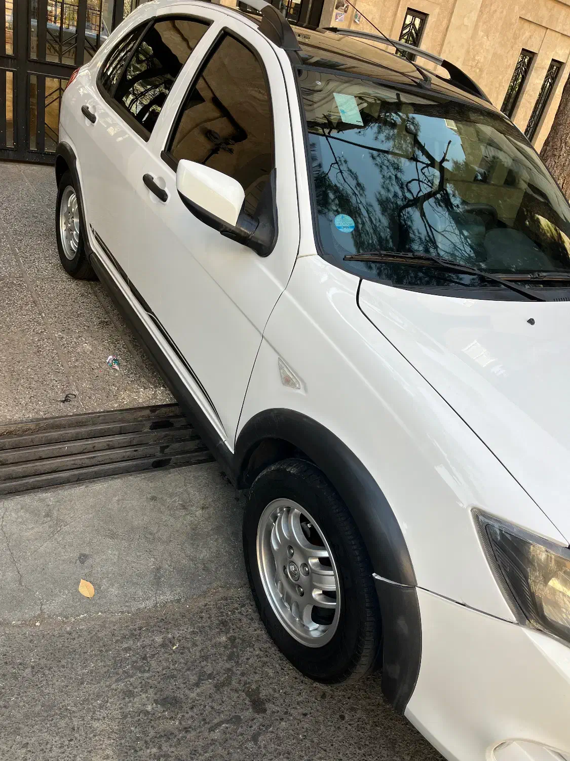 کوییک Rفول با مانیتور رینگ|خودرو سواری و وانت|تهران, تهرانپارس شرقی|دیوار