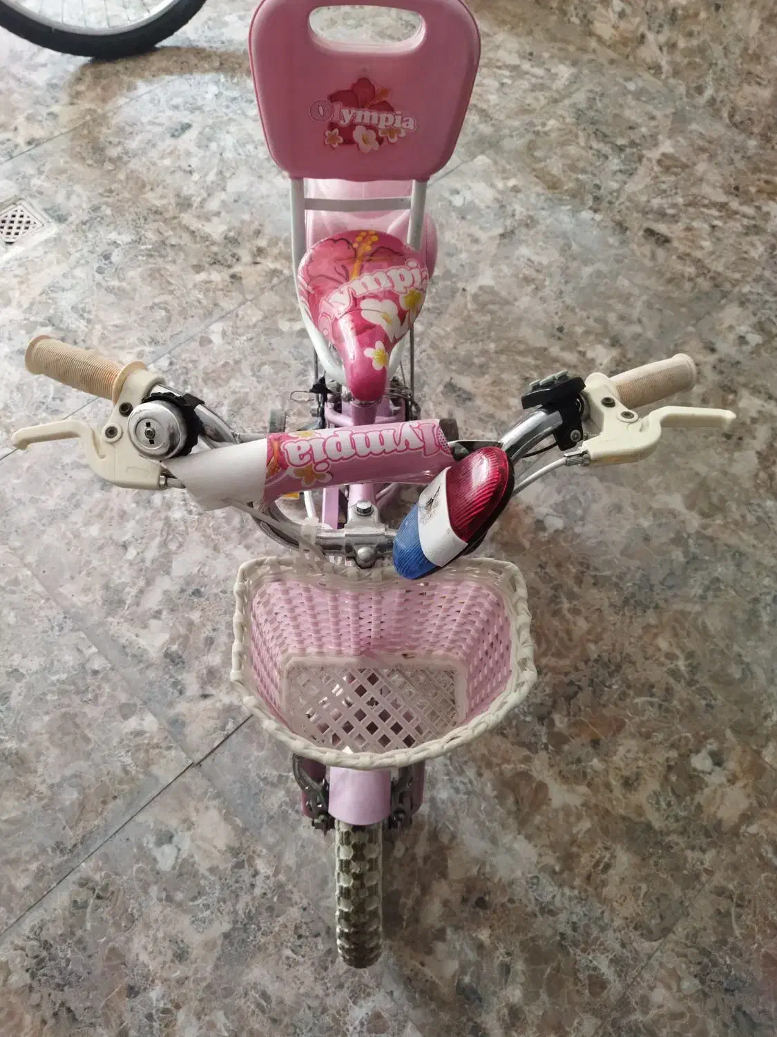 دوچرخه|دوچرخه، اسکیت، اسکوتر|صومعه‌سرا, |دیوار