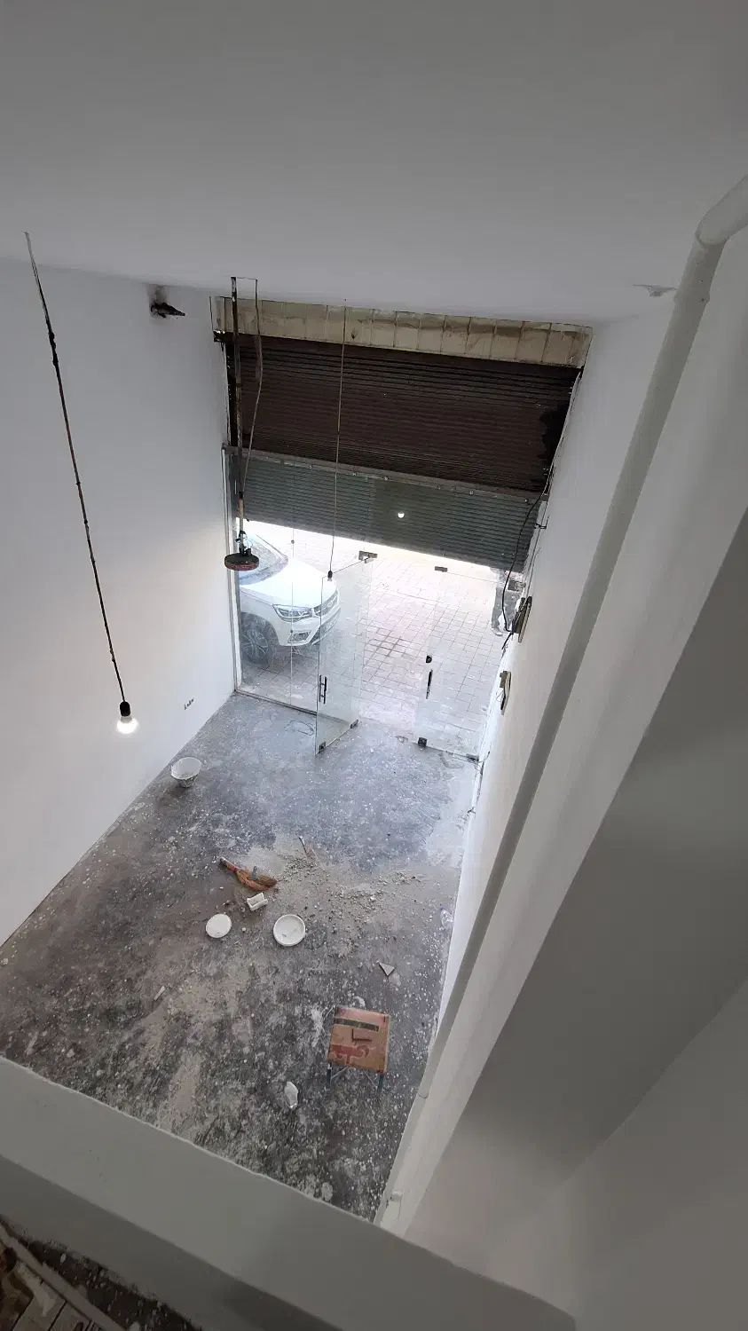 مغازه ۳۲ متری بر خیابان اصلی + بالکن ۱۲ متر|فروش مغازه و غرفه|رشت, جانبازان|دیوار