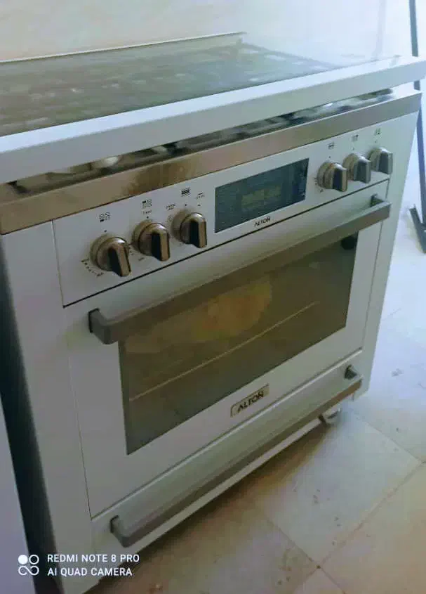 اجاق گاز آلتون فردار ۵ شعله|اجاق گاز و لوازم برقی پختوپز|سنندج, |دیوار