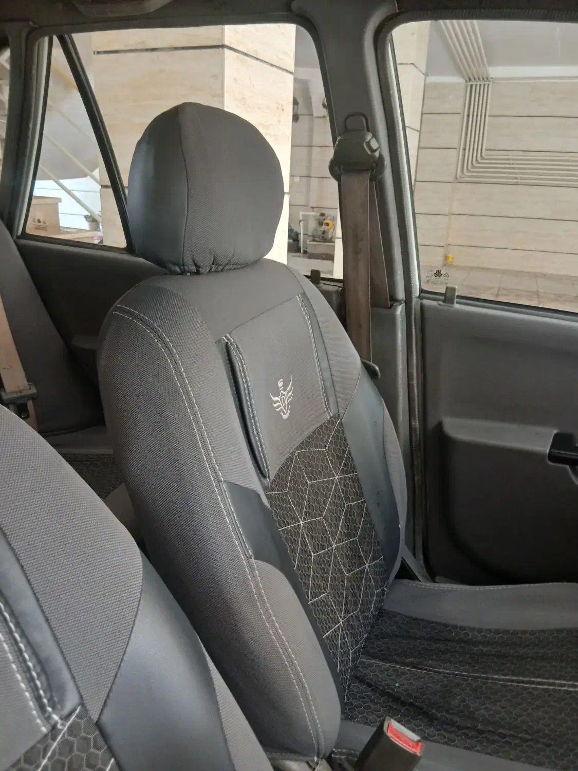 ۱۳۱مدل۹۰ یه گلگیر رنگ|خودرو سواری و وانت|رودسر, |دیوار