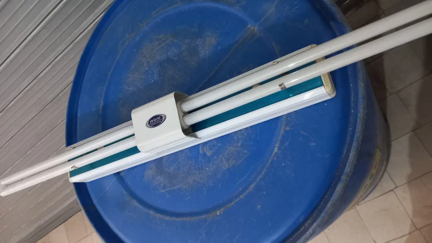 مهتابی درب آهنی|لامپ و چراغ|قم, دروازه ری|دیوار