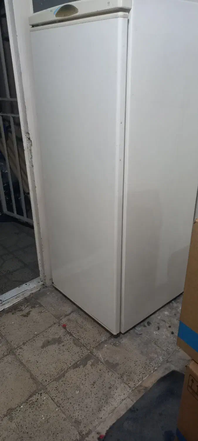 یخچال ۱۲ فوت پارس|یخچال و فریزر|اسلامشهر, زرافشان|دیوار