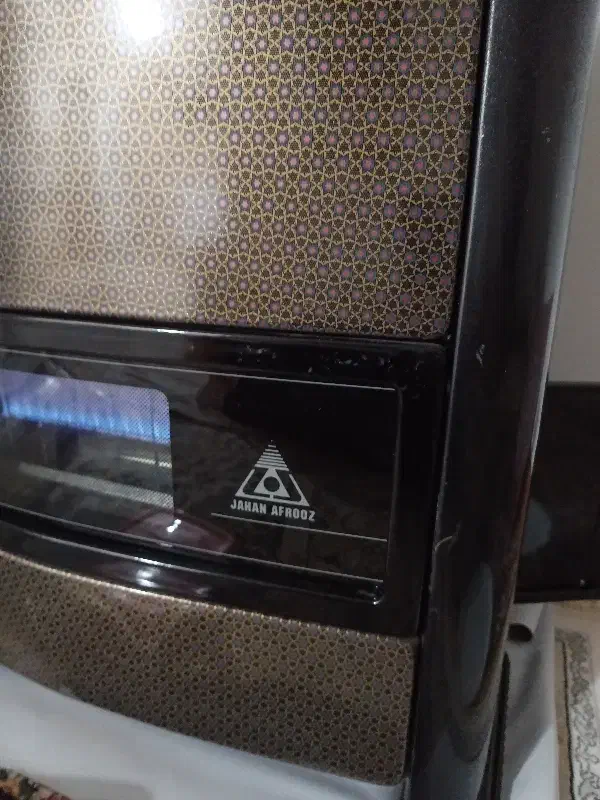 گمشده مدارک|اشیا|مهاباد (آذربایجان غربی), |دیوار