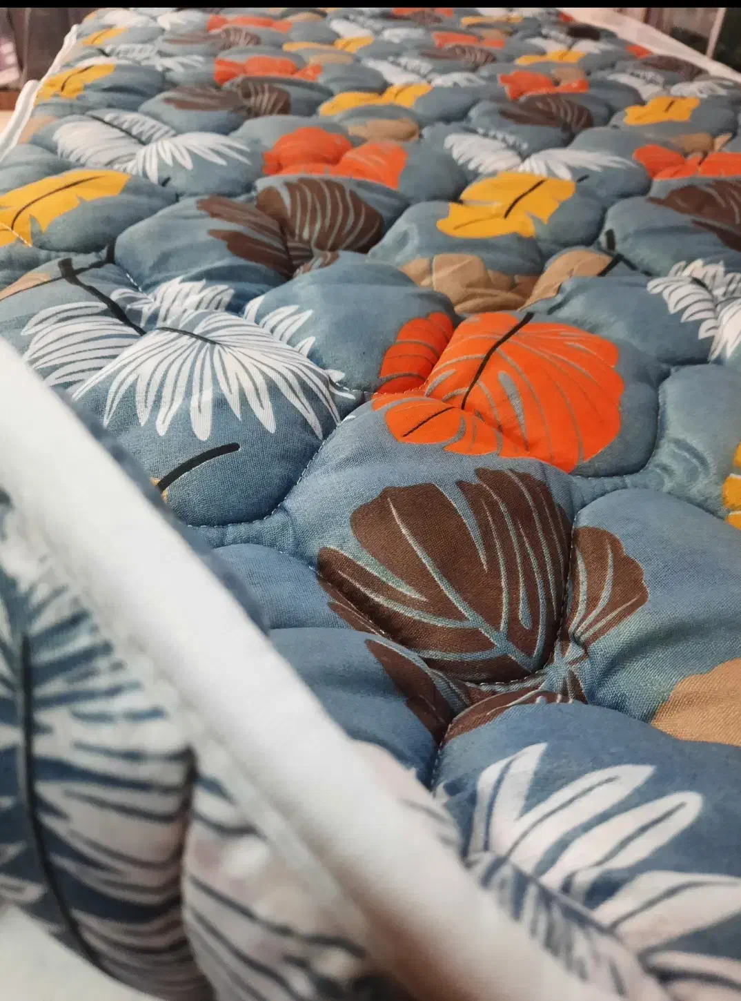 تشک میهمان سفری|رختخواب، بالش، پتو|محلات, |دیوار