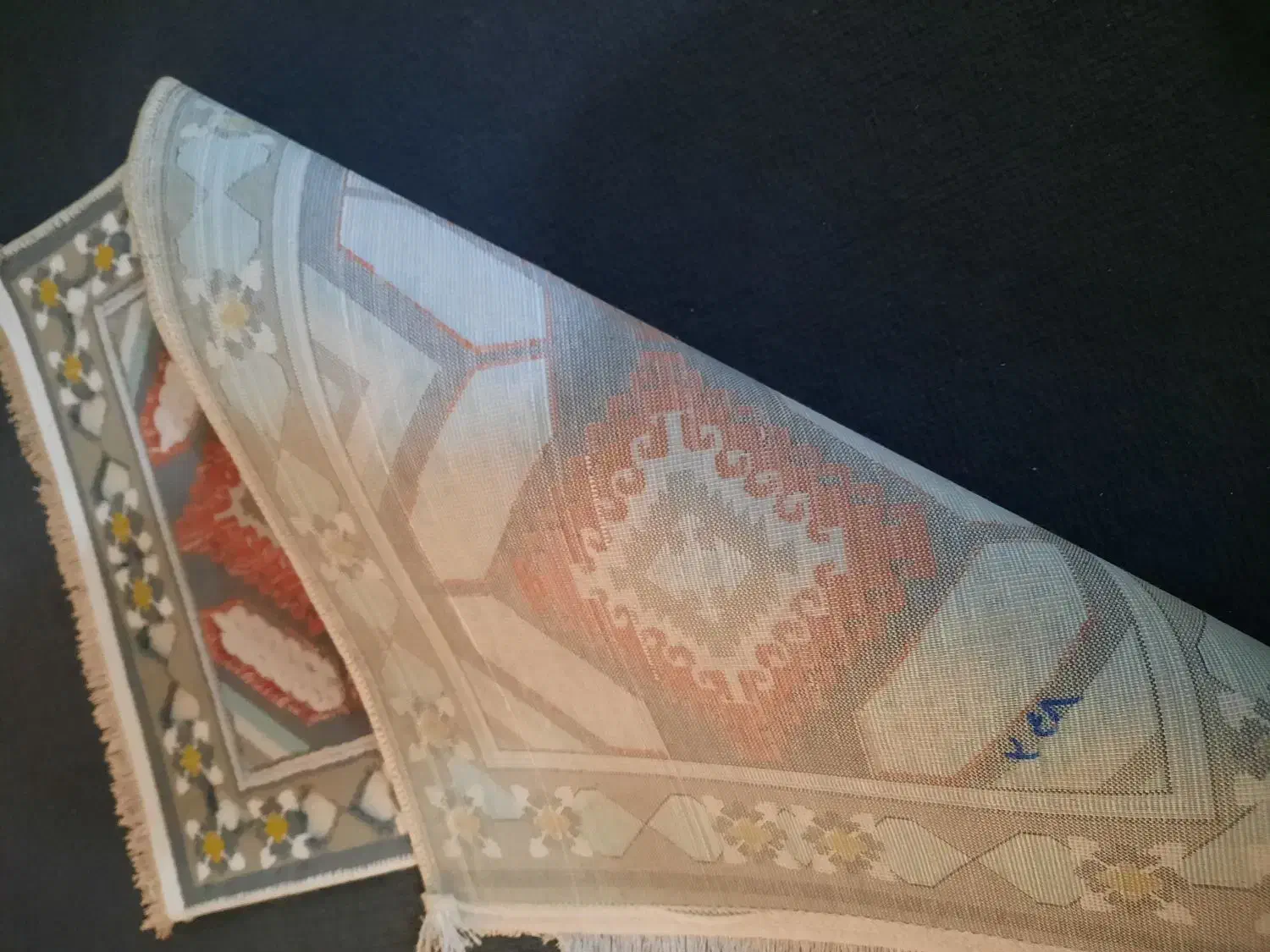 پادری نو|پادری|ماهدشت, |دیوار