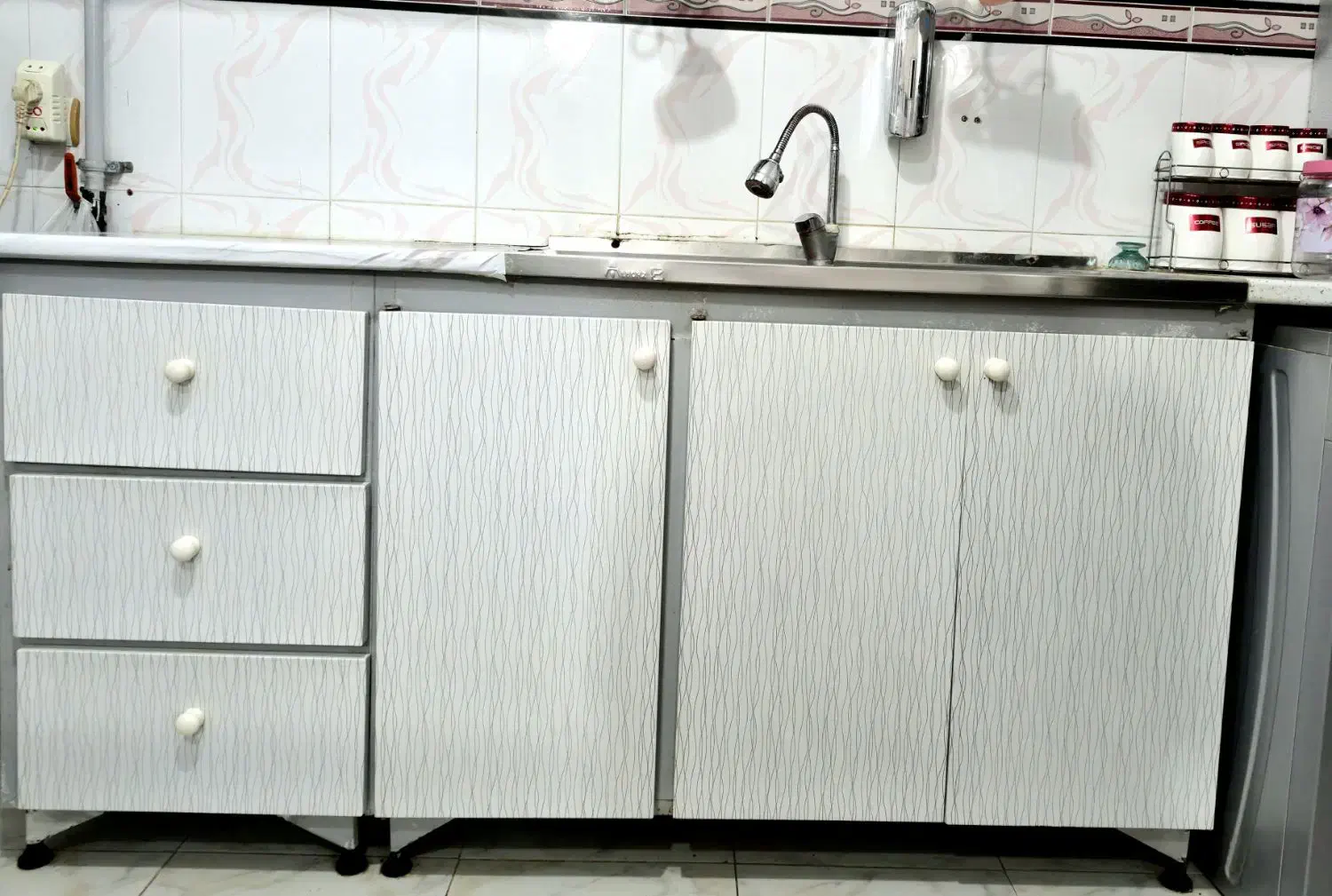 فروش کامل کابینت ،سینک ،گاز و هود|آب‌چکان و نظم‌دهنده ظروف|گرگان, |دیوار