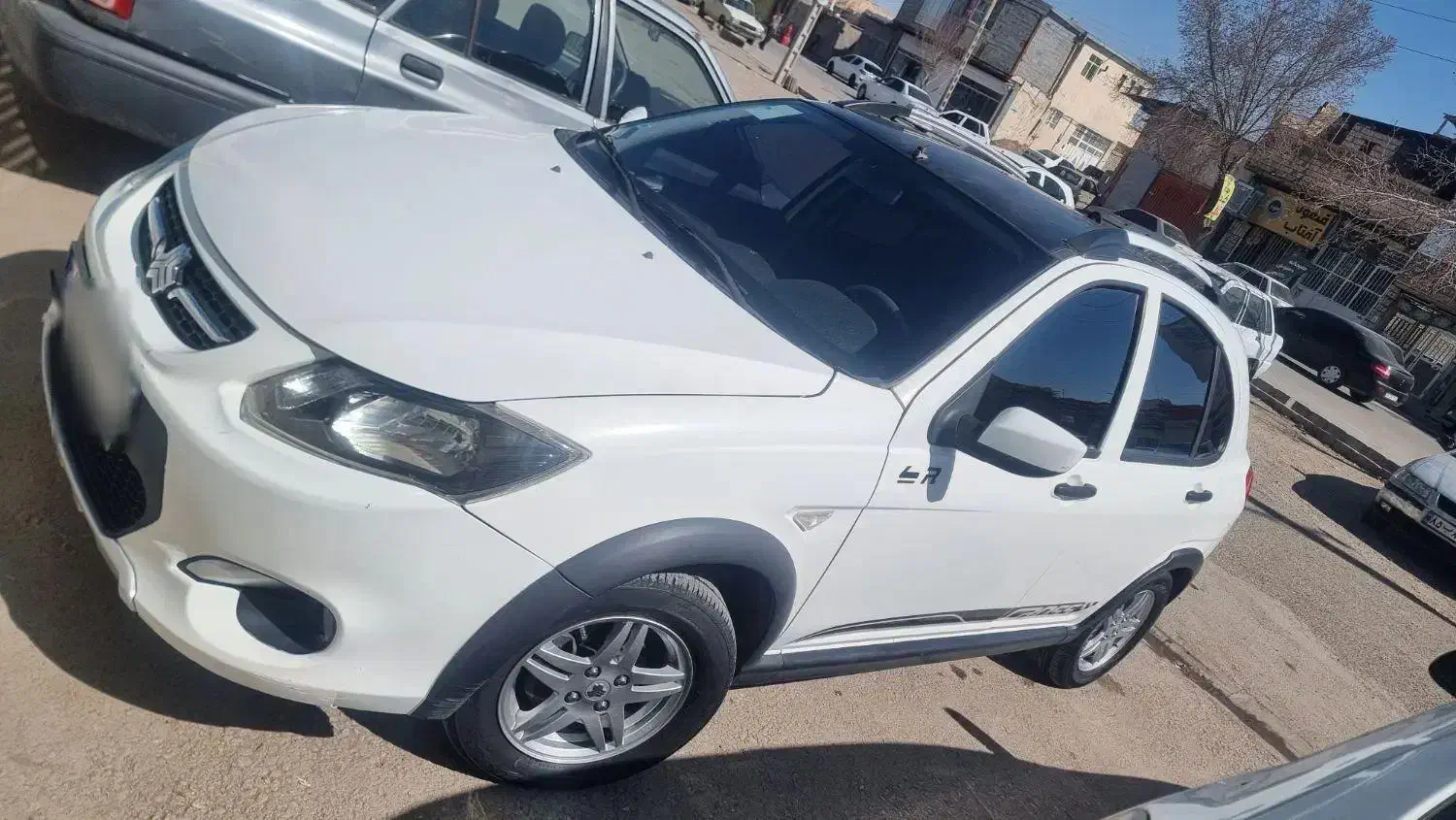 کویک ۱۴۰۰ R|خودرو سواری و وانت|سیرجان, |دیوار