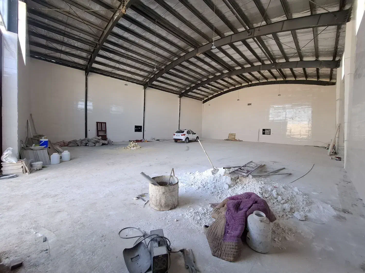 اجاره سوله صنعتی جاده کوه سفید|اجارهٔ دفتر صنعتی، کشاورزی، تجاری|قم, کوه سفید|دیوار