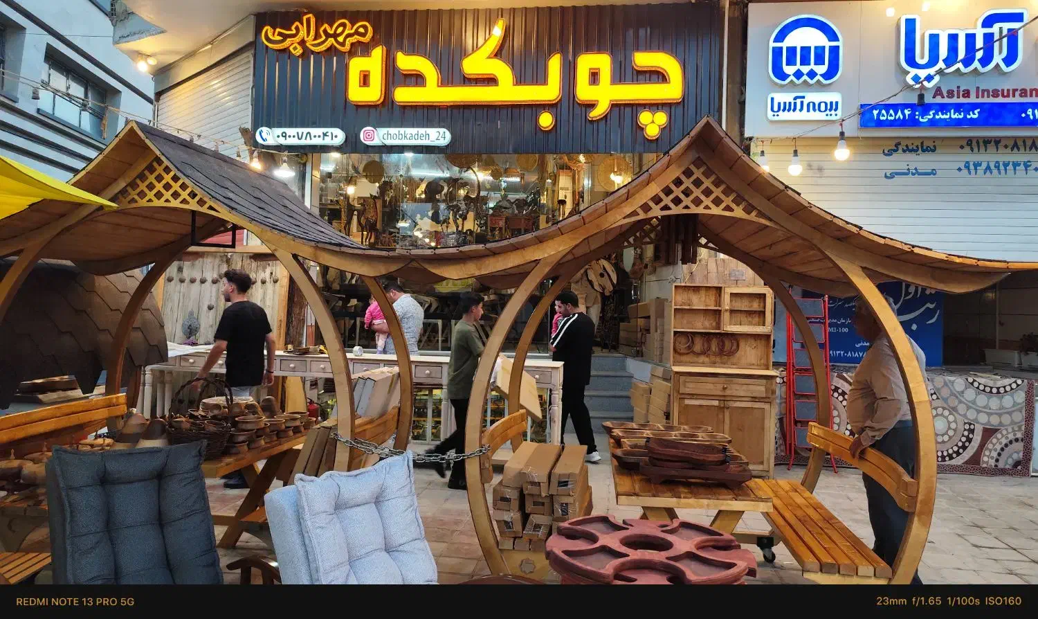 نیاز فوری به فروشنده خانم و یک آقا برای خدمات|استخدام بازاریابی و فروش|خمینی‌شهر, |دیوار