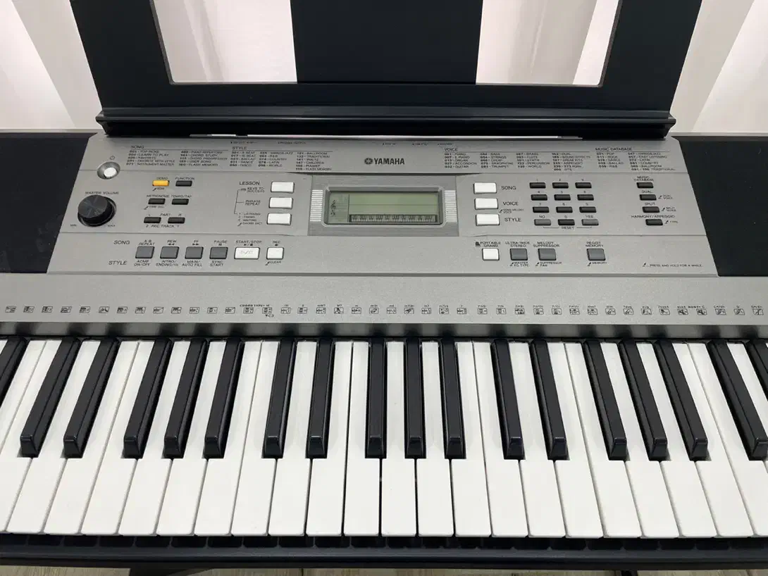 کیبورد یاماها ۵ اکتاو E353|پیانو، کیبورد، آکاردئون|تهران, پونک|دیوار
