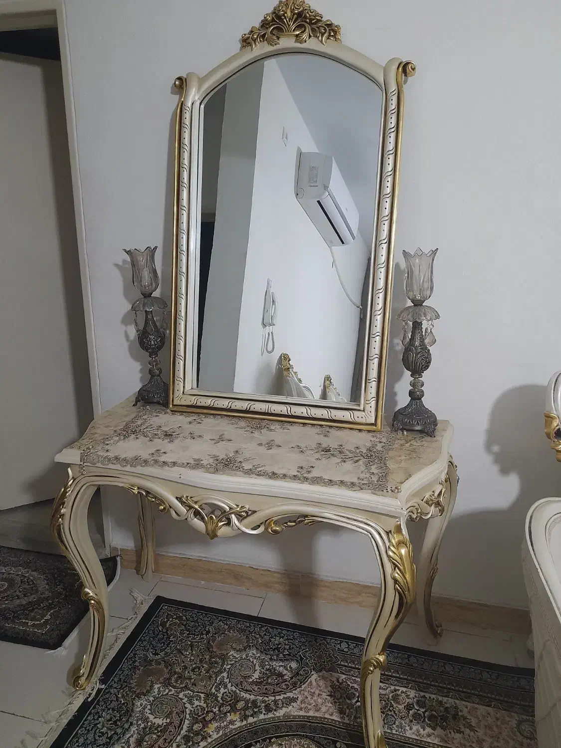 میز|بوفه، ویترین، کنسول|پردیس, فاز ۳|دیوار