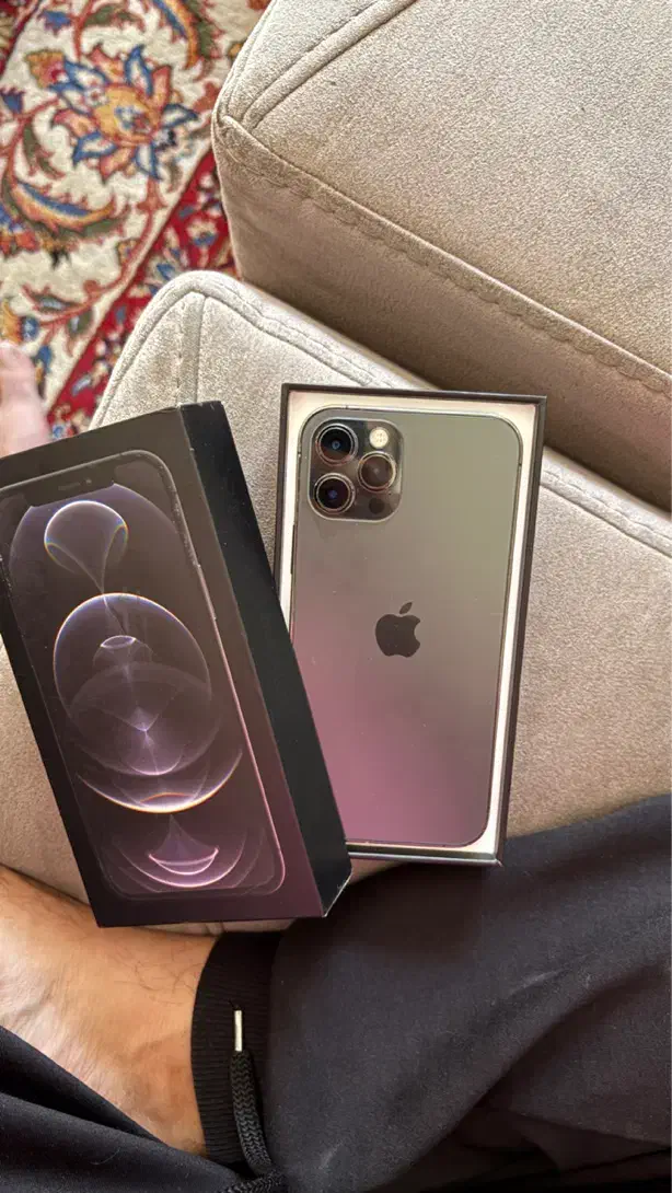 آیفون ۱۲ پرو بسیار تمیز دو سیم zaa|موبایل|اصفهان, کوی ولی عصر|دیوار